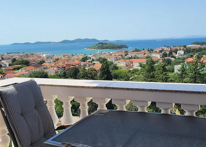 Panorama Pakostane